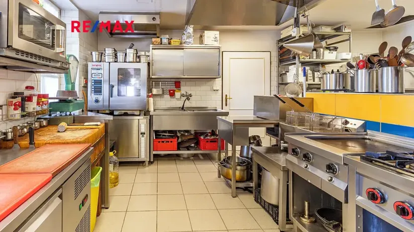 Prodej ubytování, Mařenice, 750 m2