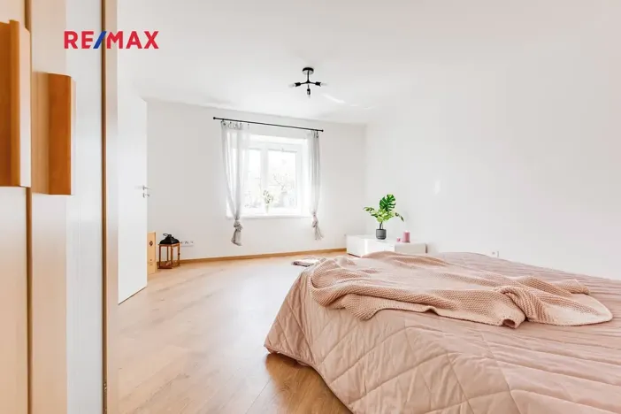 Prodej rodinného domu, Praha - Malešice, Bakalářská, 320 m2