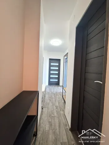 Pronájem bytu 2+kk, Plaňany, Tylova, 40 m2