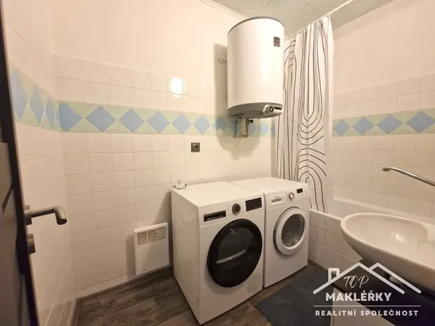 Pronájem bytu 2+kk, Plaňany, Tylova, 40 m2