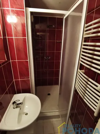 Pronájem bytu 2+1, Pardubice, K Višňovce, 60 m2