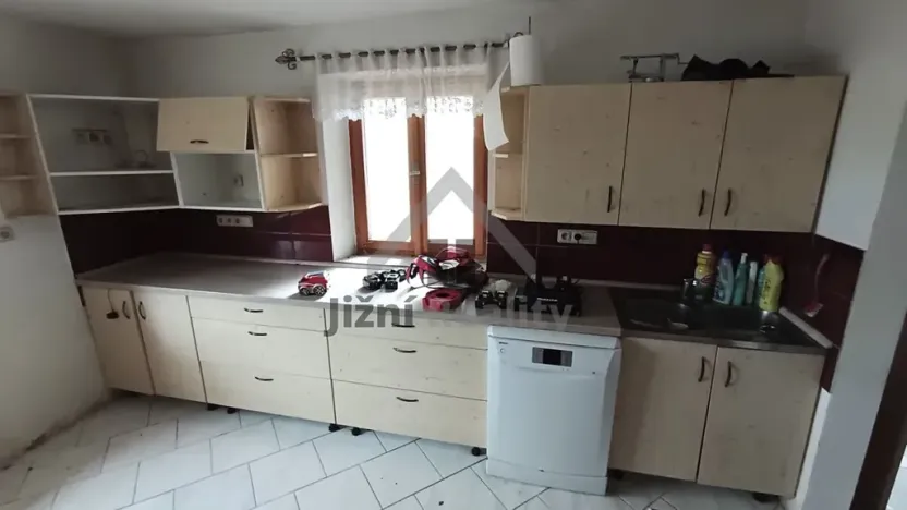 Prodej rodinného domu, Albrechtice nad Vltavou, 180 m2