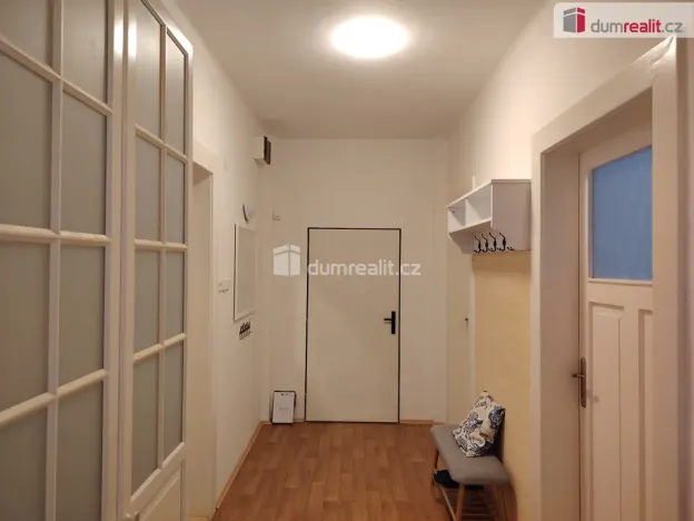 Pronájem bytu 3+1, Děčín - Děčín I-Děčín, Sládkova, 85 m2