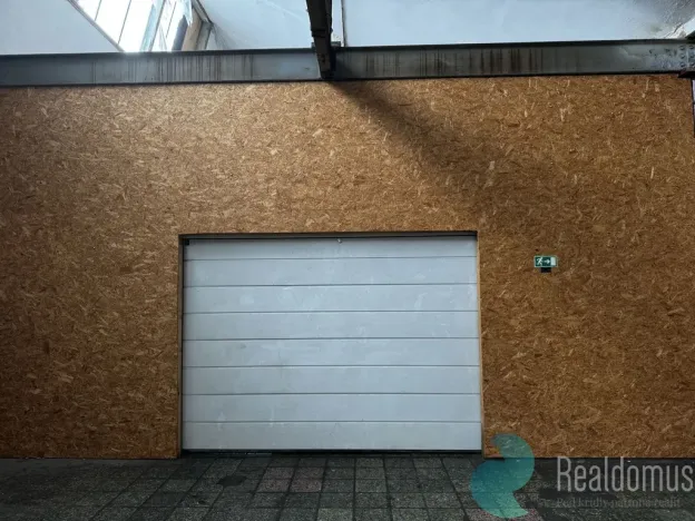 Pronájem garáže, Kaplice, Omlenická, 48 m2