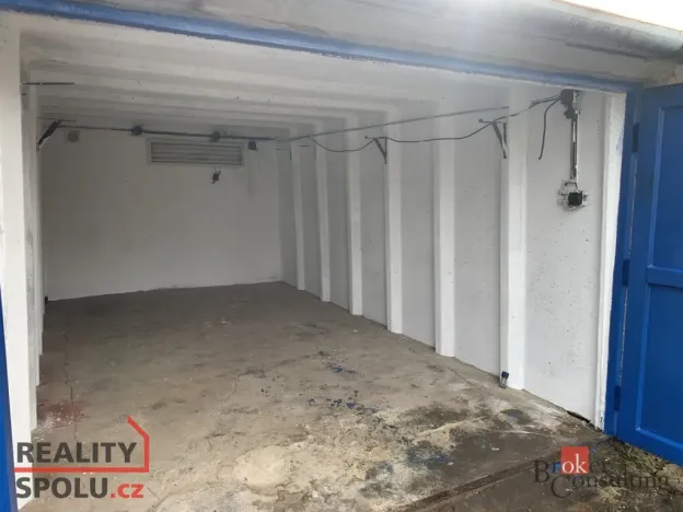 Prodej garáže, Kuřim, Pod vinohrady, 19 m2