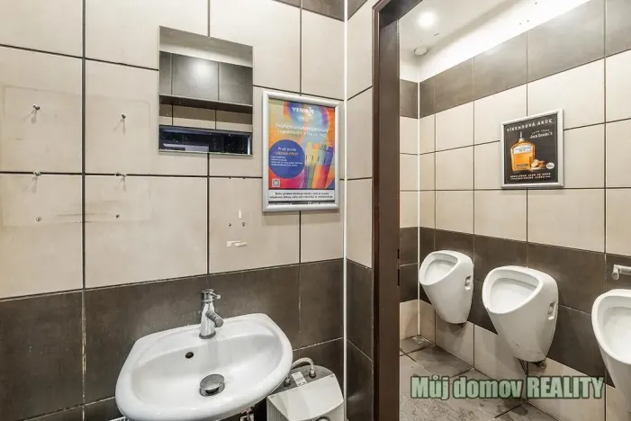 Pronájem restaurace, Praha - Libeň, Sokolovská, 120 m2