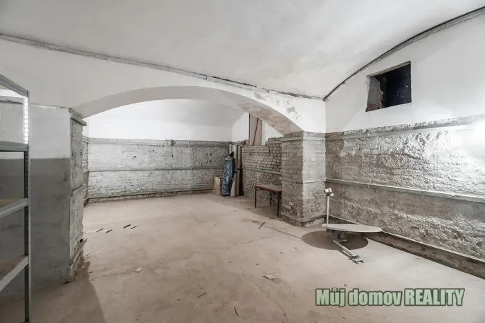 Pronájem restaurace, Praha - Libeň, Sokolovská, 120 m2