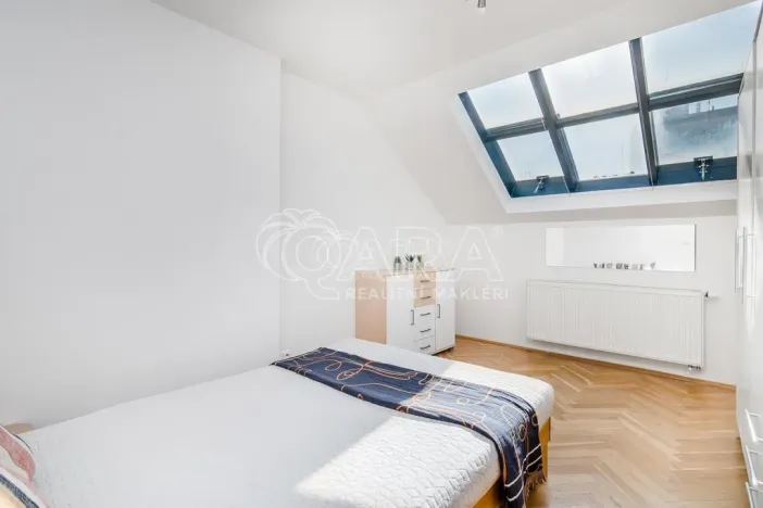 Pronájem bytu 2+kk, Praha - Vinohrady, Francouzská, 45 m2