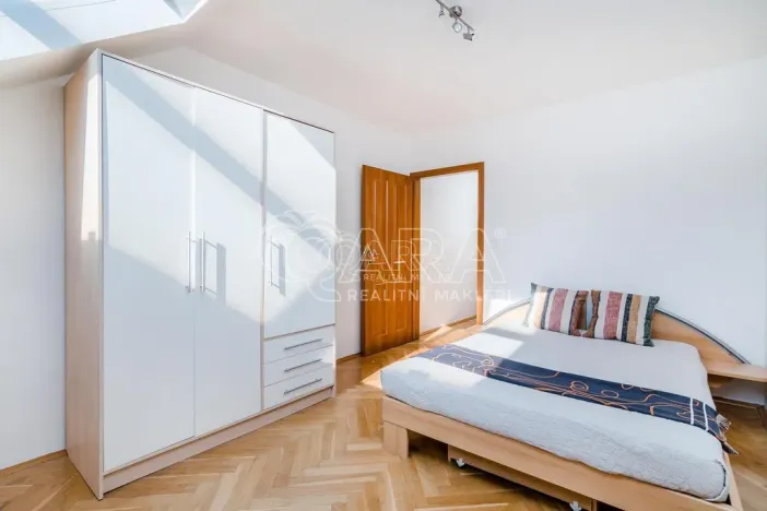 Pronájem bytu 2+kk, Praha - Vinohrady, Francouzská, 45 m2