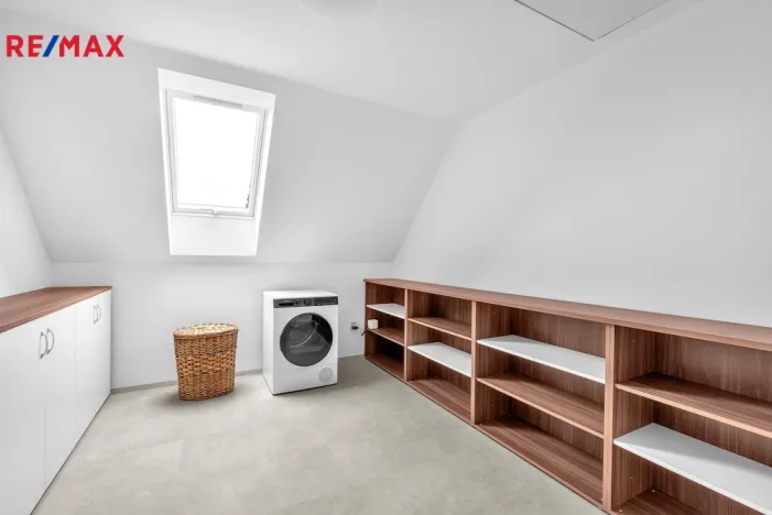 Prodej rodinného domu, Smiřice, Husova, 250 m2