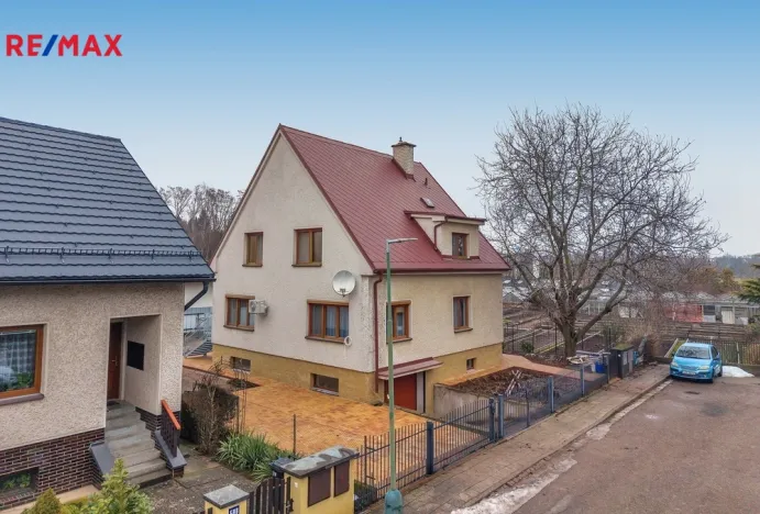 Prodej rodinného domu, Smiřice, Husova, 250 m2