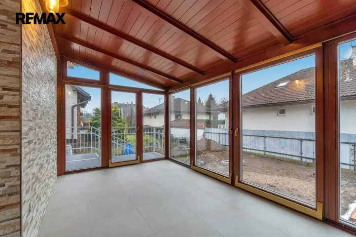 Prodej rodinného domu, Smiřice, Husova, 250 m2