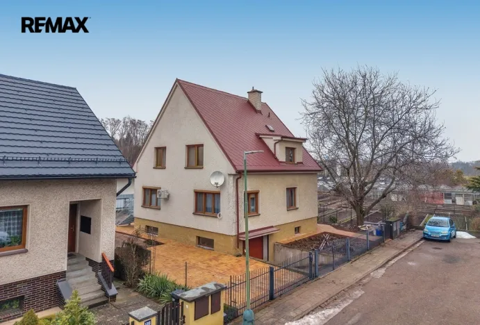 Prodej rodinného domu, Smiřice, Husova, 250 m2