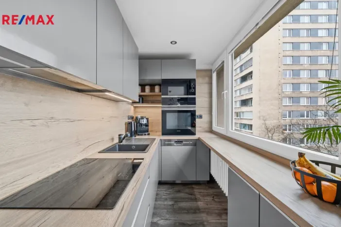 Prodej bytu 4+1, Hradec Králové - Slezské Předměstí, Bratří Štefanů, 73 m2