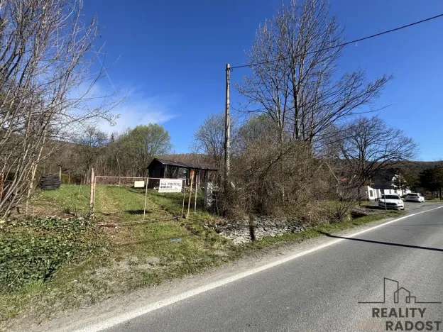 Prodej pozemku pro bydlení, Petrovice, 723 m2