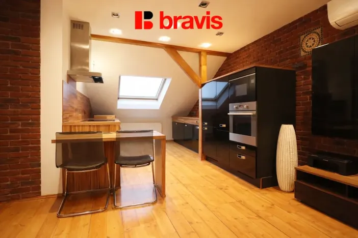 Pronájem bytu 3+kk, Brno - Židenice, Skorkovského, 109 m2