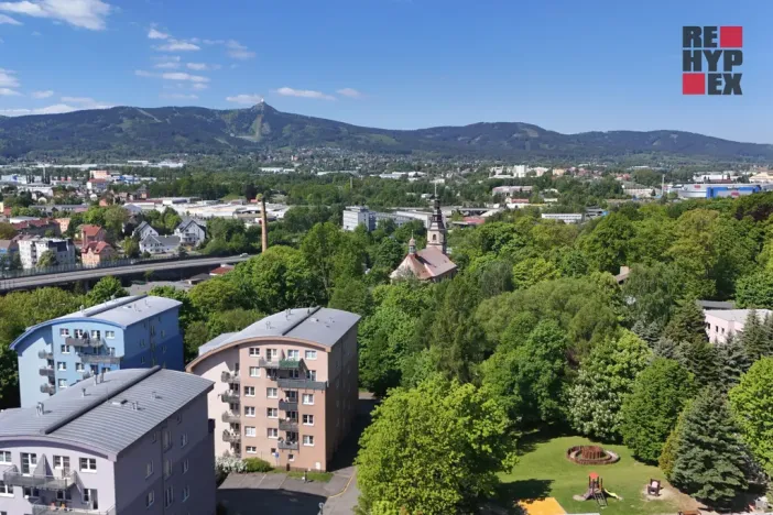 Pronájem garáže, Liberec - Liberec VI-Rochlice, Nádvorní, 19 m2