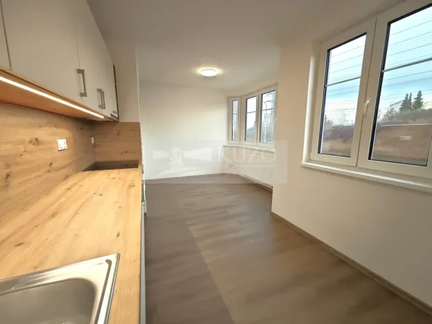 Prodej bytu 3+1, Praha, Hornomlýnská, 94 m2