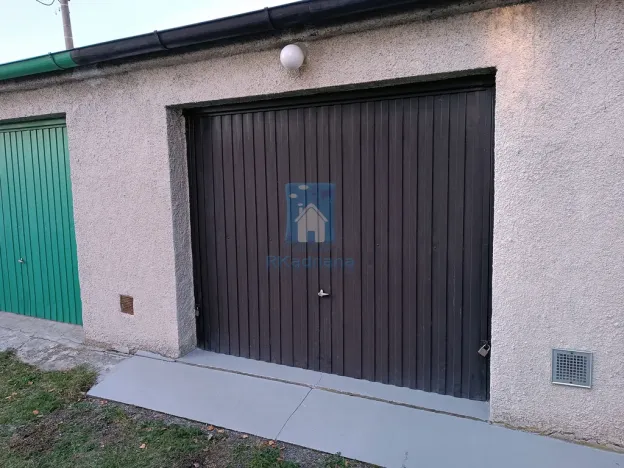 Pronájem garáže, Plzeň, Na Terasách, 22 m2