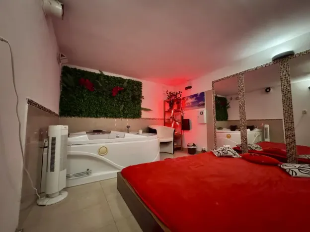 Pronájem obchodního prostoru, Praha - Libeň, Pod Kotlaskou, 100 m2