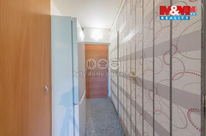 Pronájem bytu 1+kk, Orlová - Lutyně, Okružní, 31 m2