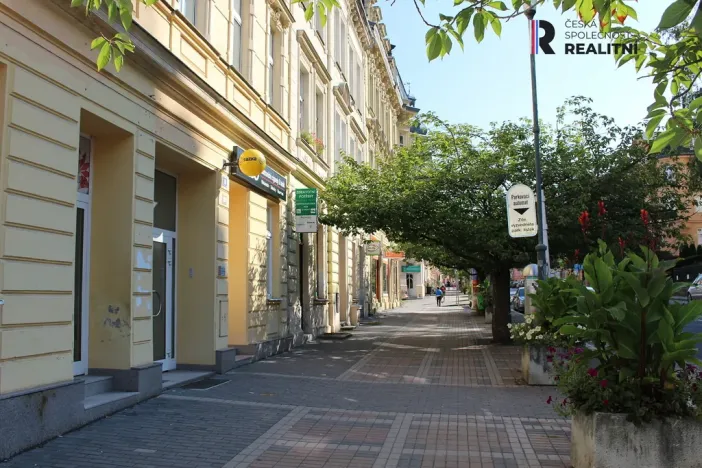 Pronájem obchodního prostoru, Karlovy Vary, Moskevská, 20 m2