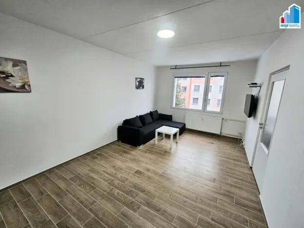 Pronájem bytu 1+1, Holýšov, Pod Makovým vrchem, 40 m2