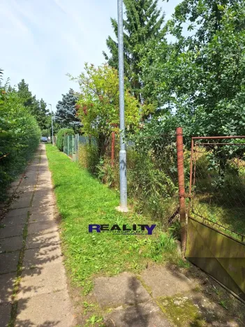 Prodej zahrady, Jesenice, Školní, 86 m2