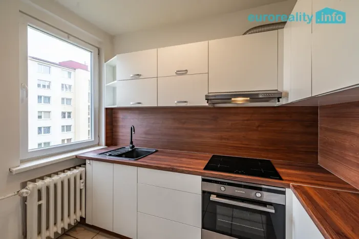 Prodej bytu 3+1, Horní Slavkov, Dlouhá, 65 m2