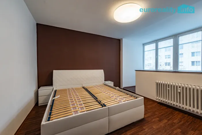 Prodej bytu 3+1, Horní Slavkov, Dlouhá, 65 m2