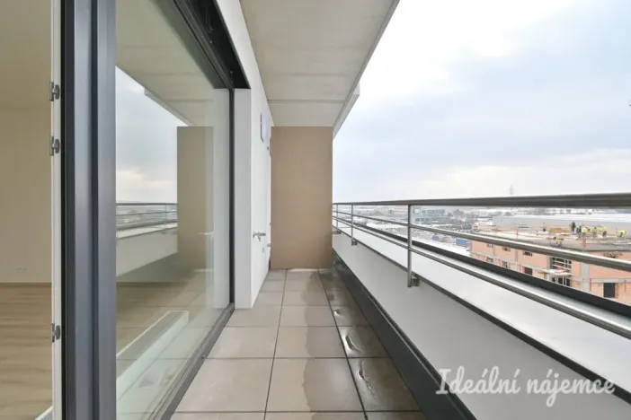 Pronájem bytu 1+kk, 33 m2