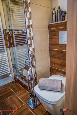 Prodej bytu 2+kk, Šestajovice, Komenského, 69 m2