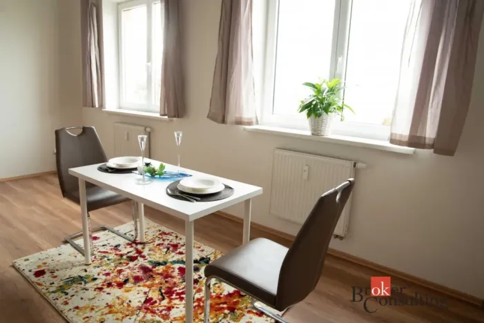 Prodej bytu 2+kk, Šestajovice, Komenského, 69 m2