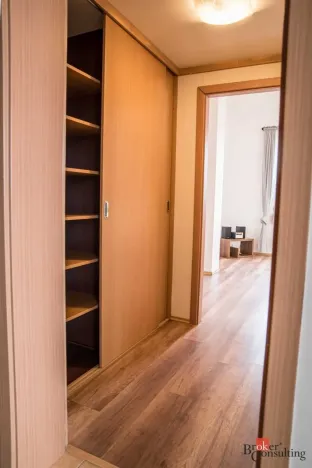 Prodej bytu 2+kk, Šestajovice, Komenského, 69 m2