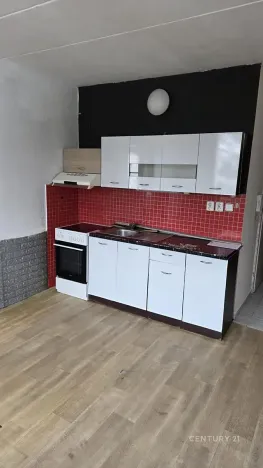 Pronájem bytu 2+kk, Klášterec nad Ohří, Dukelská, 40 m2