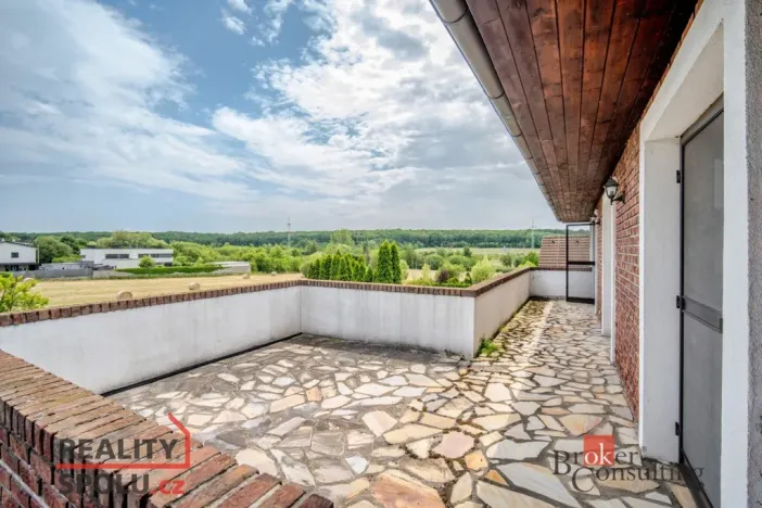 Prodej rodinného domu, Praha - Horní Počernice, Zárybnická, 307 m2