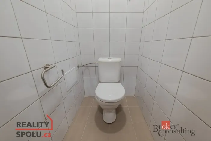 Pronájem kanceláře, Jablonec nad Nisou, 88 m2