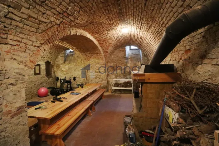 Pronájem bytu 2+1, Praha, Úvoz, 75 m2