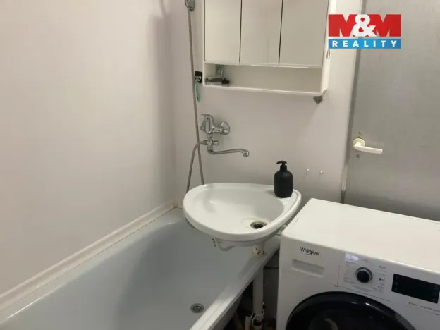 Pronájem bytu 2+1, Strakonice - Strakonice II, Družstevní, 60 m2