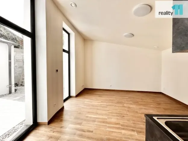 Prodej rodinného domu, Praha - Michle, Michelská, 34 m2