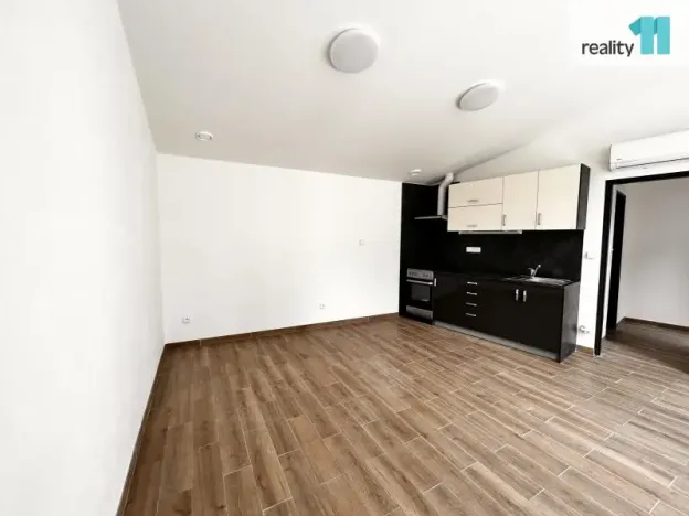 Prodej rodinného domu, Praha - Michle, Michelská, 34 m2