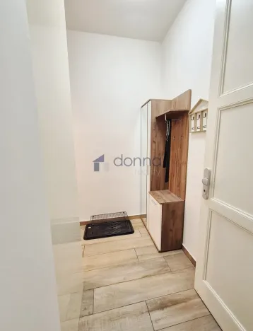 Pronájem bytu 3+kk, Praha, Horní, 62 m2