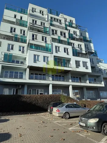 Pronájem garážového stání, Olomouc, Okružní, 12 m2