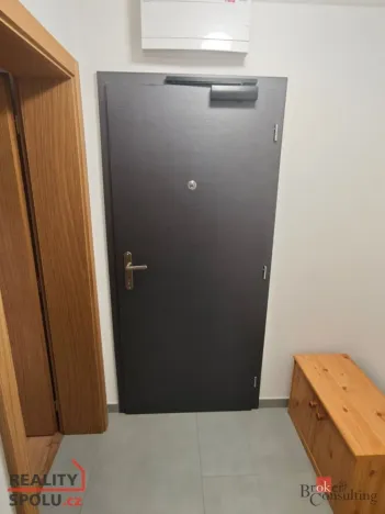 Pronájem bytu 1+kk, Plzeň - Skvrňany, Domažlická, 25 m2