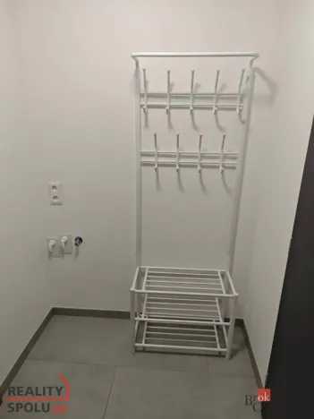 Pronájem bytu 1+kk, Plzeň - Skvrňany, Domažlická, 25 m2