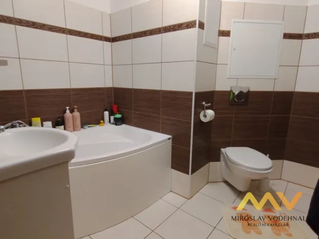 Pronájem bytu 2+kk, Hradec Králové - Nový Hradec Králové, Durychova, 47 m2