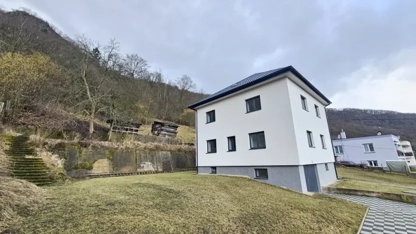 Prodej rodinného domu, Ústí nad Labem, Ve Stráni, 272 m2