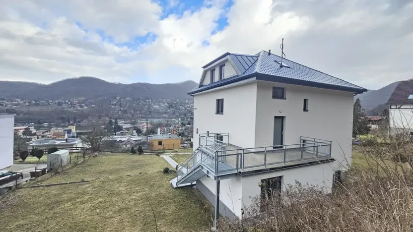 Prodej rodinného domu, Ústí nad Labem, Ve Stráni, 272 m2