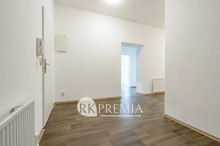 Pronájem bytu 3+1, Teplice, U Hadích lázní, 115 m2