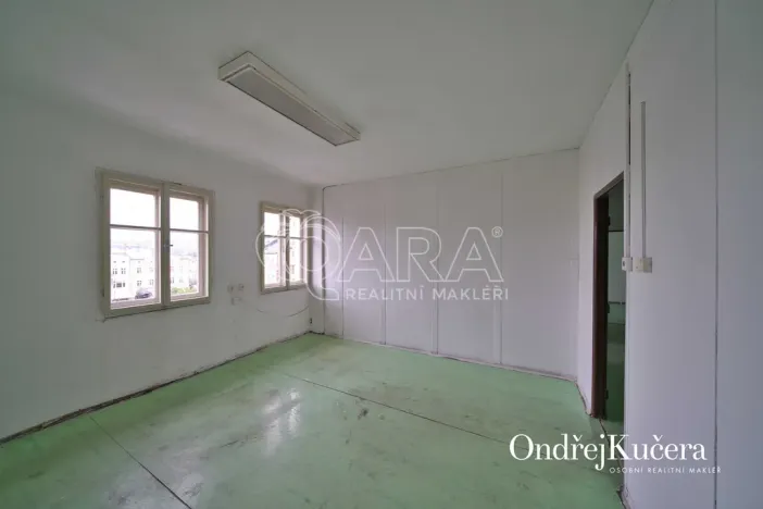 Prodej činžovního domu, Trutnov - Vnitřní Město, Krakonošovo náměstí, 857 m2